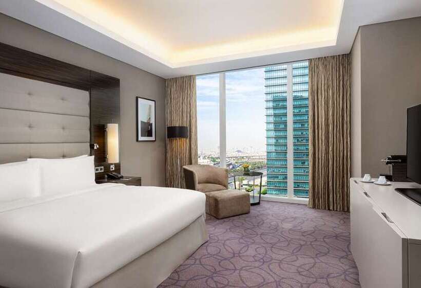 キングサイズベッドのエクゼクティブルーム, Hilton Dalian Golden Pebble Beach Resort