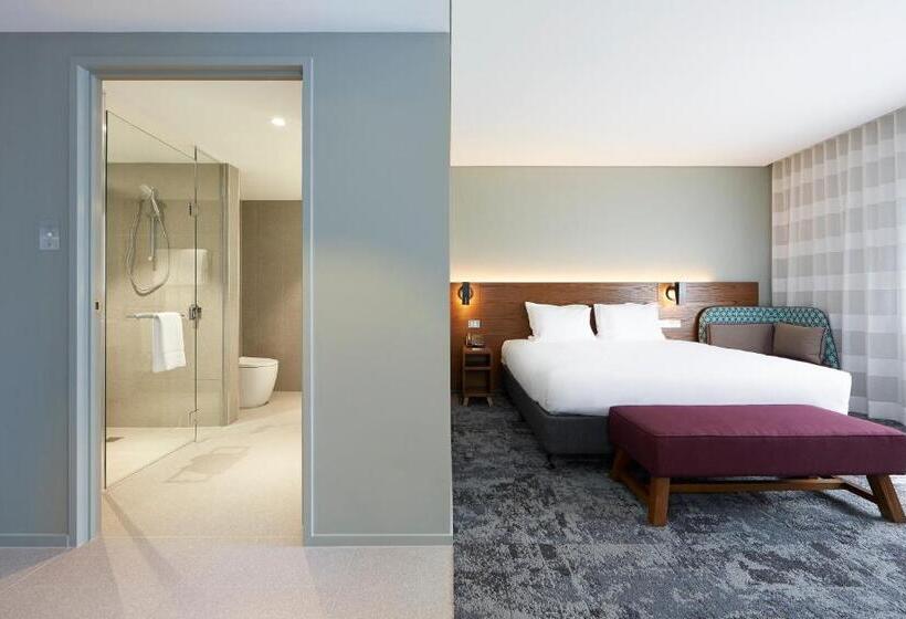 디럭스 룸 킹사이즈 침대, Holiday Inn Express Newcastle, An Ihg
