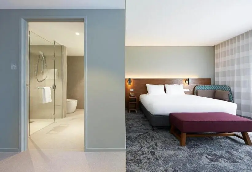 اتاق سوپریور با تخت بزرگ, Holiday Inn Express Newcastle, An Ihg