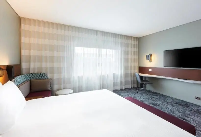 اتاق استاندارد با تخت بزرگ, Holiday Inn Express Newcastle, An Ihg