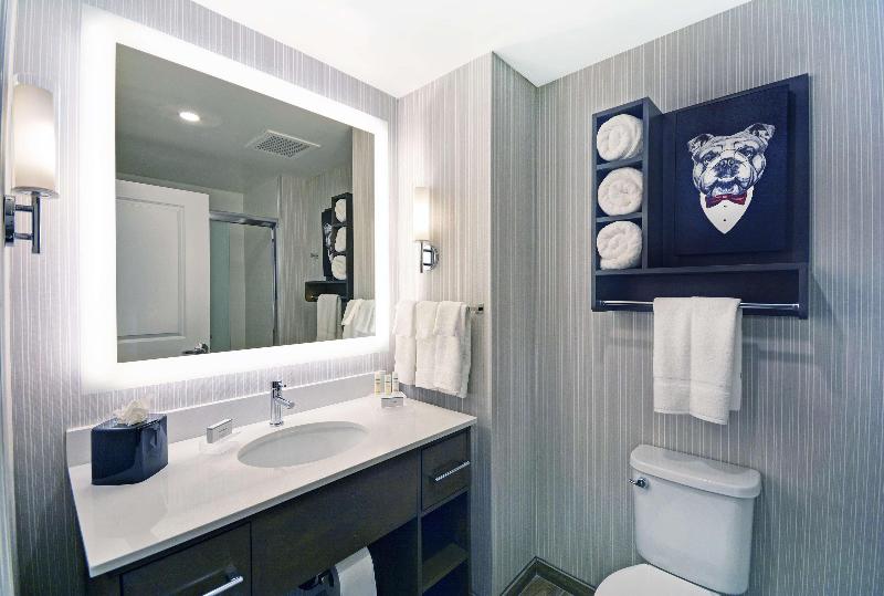 Premium Suite, Homewood Suites By Hilton Athens Downtown University Area