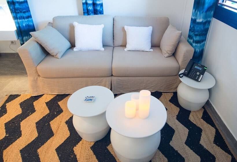 سوییت با چشم‌انداز باغ, Apolline