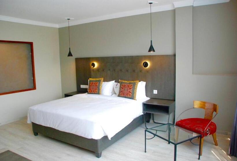 اتاق استاندارد یک نفره, Kiriri Garden