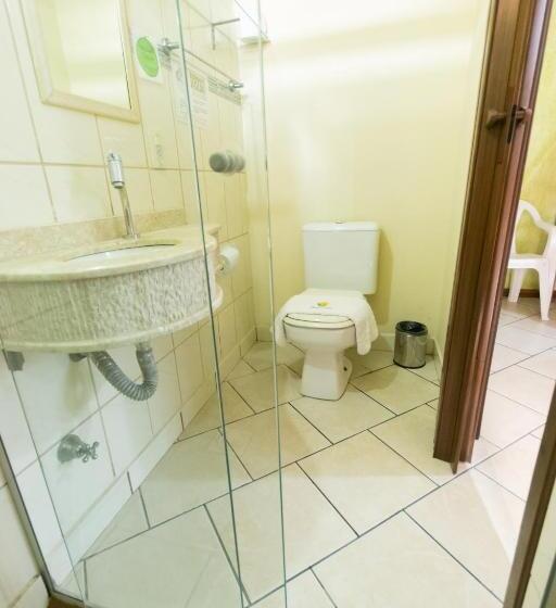 غرفة عائلية, Naturalis