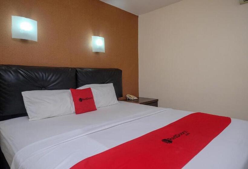 수피리어 룸, Reddoorz Plus At Grand Populer