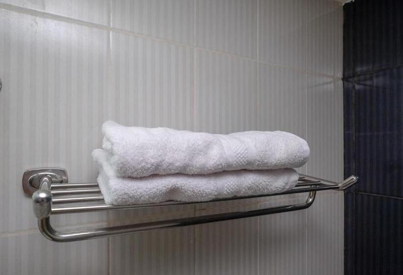 Номер Стандарт, Reddoorz Plus At Grand Populer