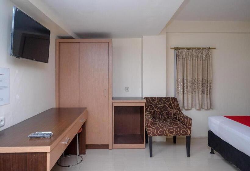 Номер Стандарт, Reddoorz Plus At Grand Populer