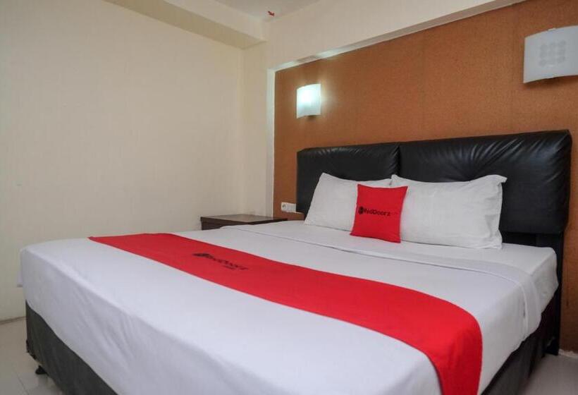 Номер Стандарт, Reddoorz Plus At Grand Populer