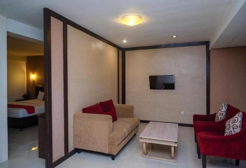 Люкс, Reddoorz Plus At Grand Populer