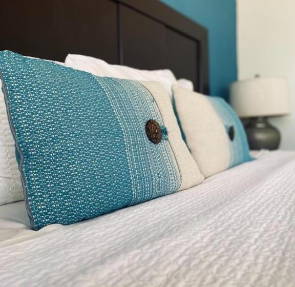 جناح ذو إطلالة, Vista Las Olas Resort