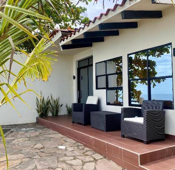 جناح سرير كينج, Vista Las Olas Resort