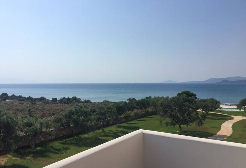 スーペリアールーム, Eight Dimensions Capari Suites Elafonisos