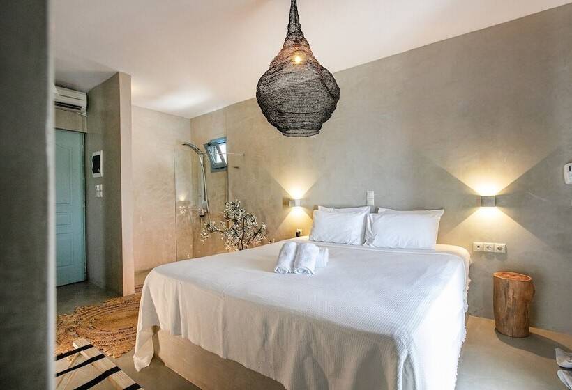 スーペリアールーム, Eight Dimensions Capari Suites Elafonisos