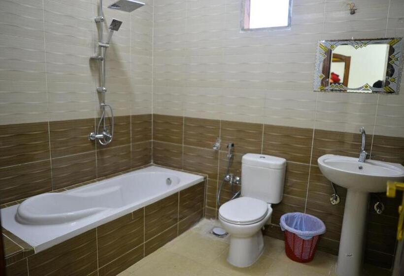 Deluxe room with river view, El Prince Guesthouse