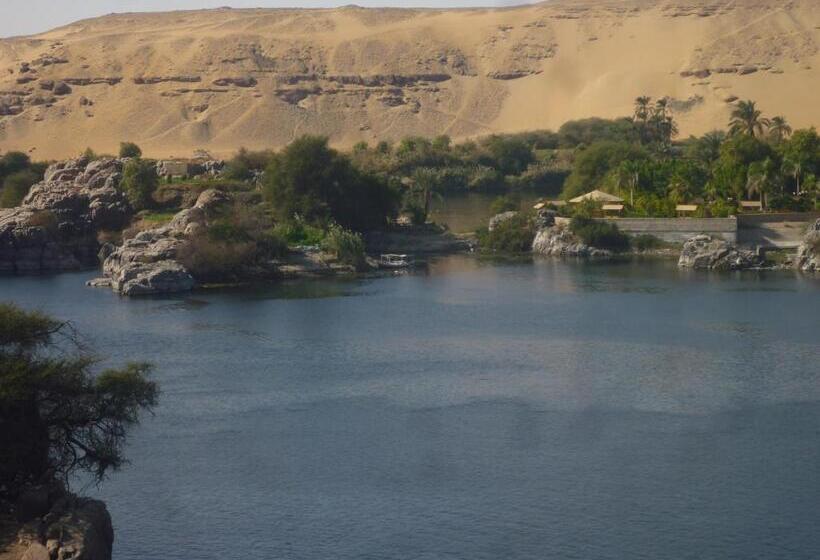 Deluxe room with river view, El Prince Guesthouse