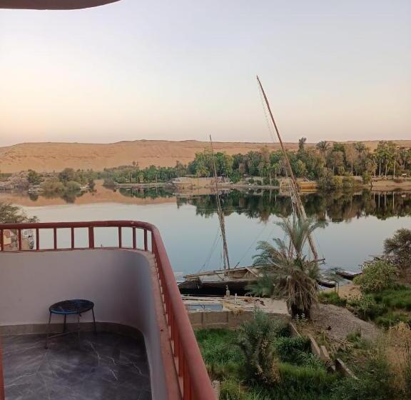 带1个卧室的带海景的公寓, El Prince Guesthouse