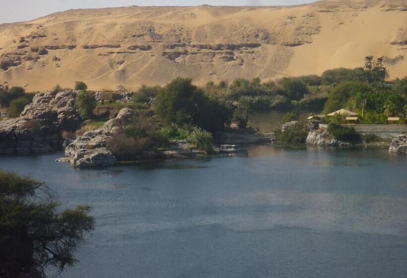 Deluxe room with river view, El Prince Guesthouse