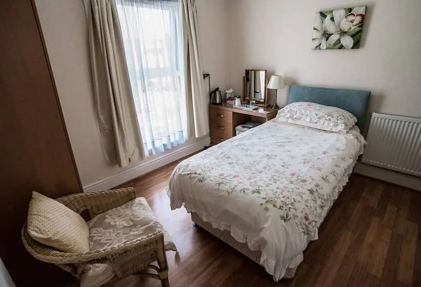 スタンダードシングルルーム, Holcombe Guest House