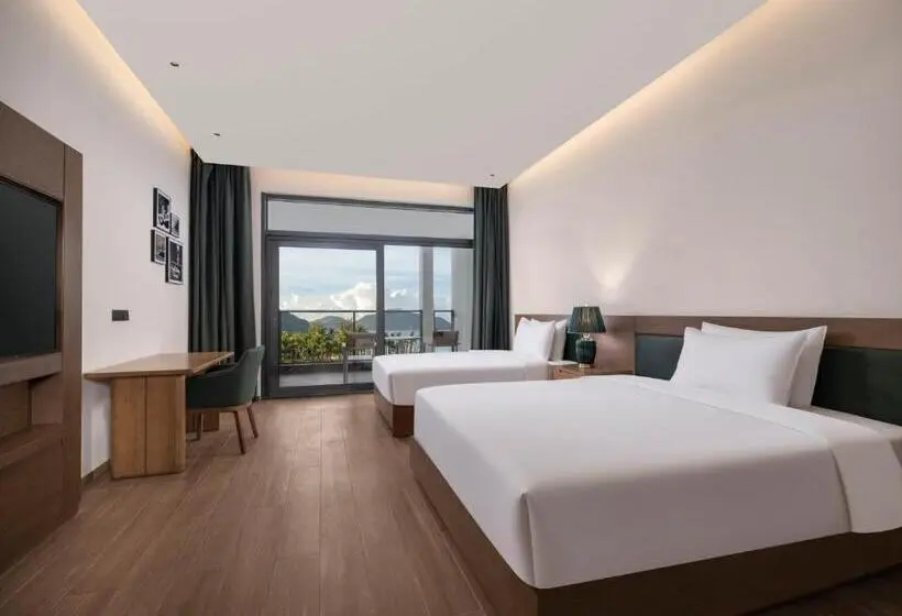 Standard-huone Merinäkymä Parveke, Holiday Inn Resort Wanning Shenzhou Peninsula By Ihg