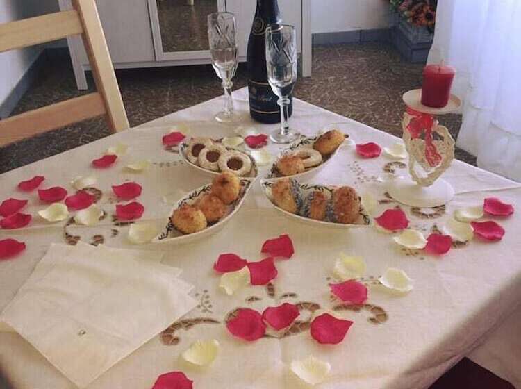 اتاق استاندارد, Central House