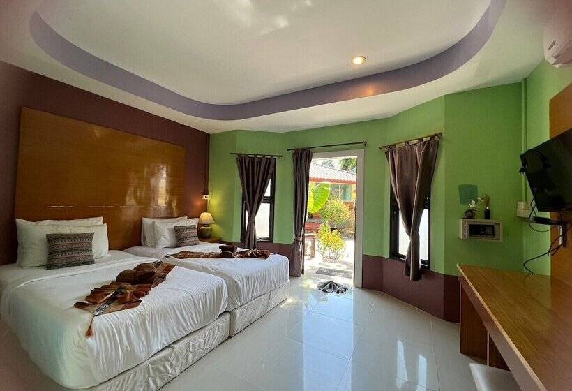 디럭스 코티지, Dong Talay Lipe Beach Resort