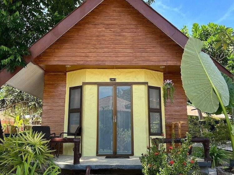 디럭스 코티지, Dong Talay Lipe Beach Resort