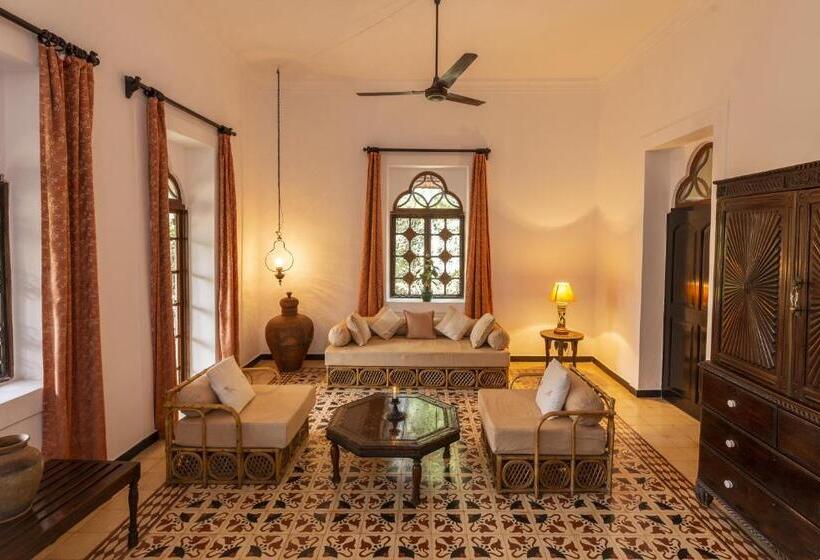 Люкс Повышенной Комфортности, Marbella Guest House