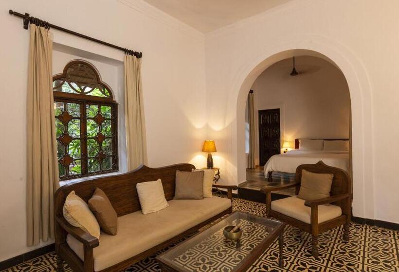 Люкс Повышенной Комфортности, Marbella Guest House
