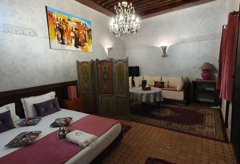 Люкс, Riad La Porte Du Bouregreg