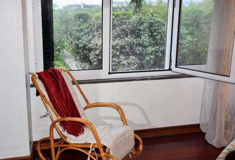 Номер Стандарт Вид на Горы, Quinta Minuvida