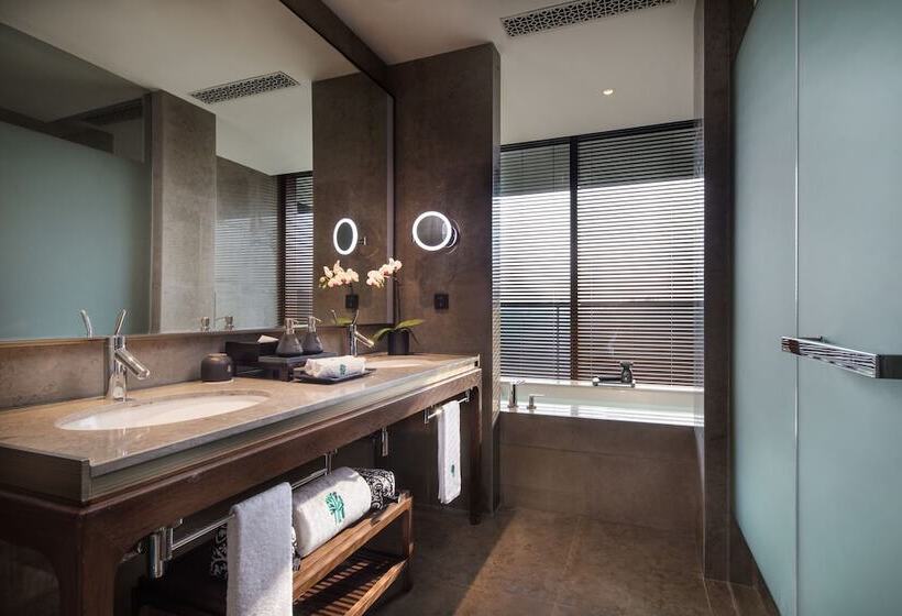 标准间带山景, Banyan Tree Anji