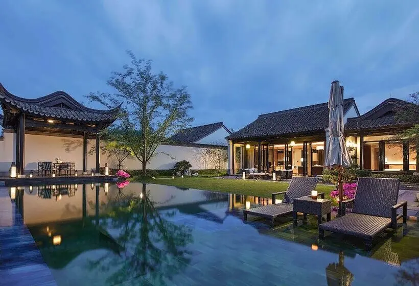 ツーベッドルーム ヴィラ, Banyan Tree Anji