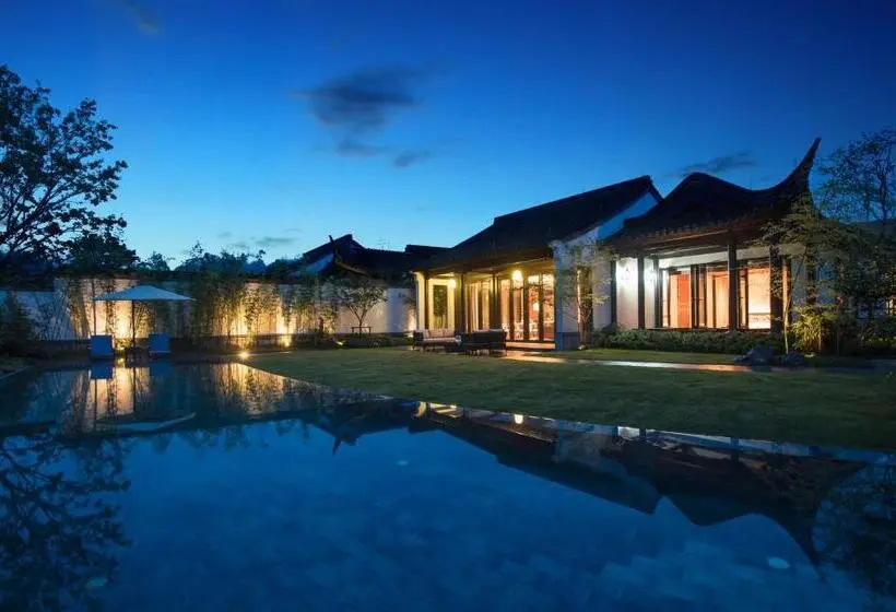 ツーベッドルーム ヴィラ, Banyan Tree Anji