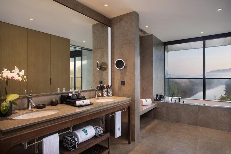 标准间带湖景, Banyan Tree Anji