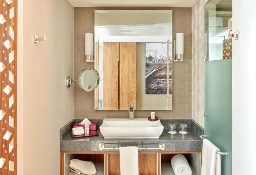 Номер Deluxe Кровать Кинг, Fiesta Americana Ciudad De México Satelite