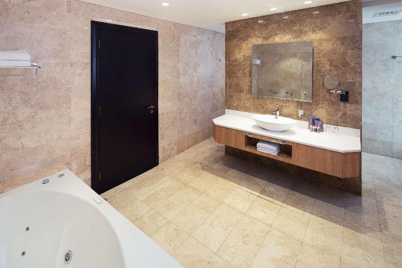 小型套房, Four Points By Sheraton Production City, Dubai