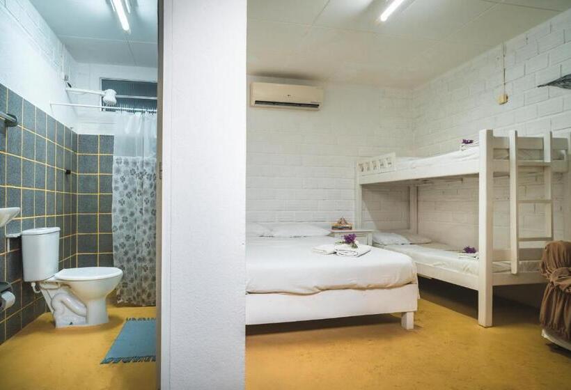 四人标准间, Pousada Cambará