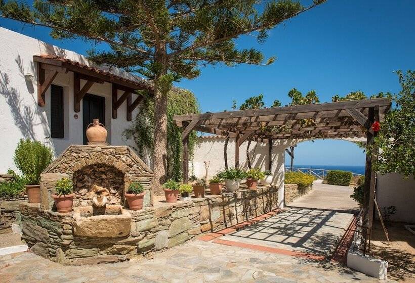 דירת חדר, Ambelos