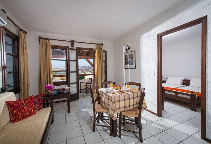 דירת חדר, Ambelos