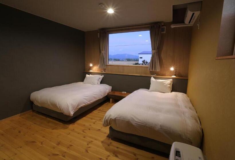 חדר סטנדרט, Element