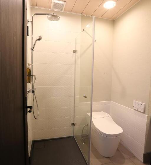 חדר סטנדרט, Element