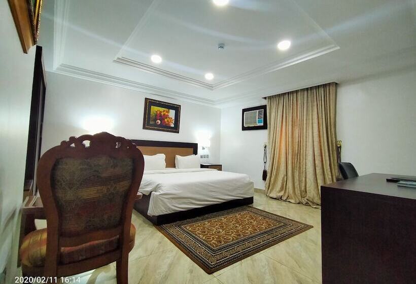 اتاق لوکس, Immaculate Platinum Luxury Resorts