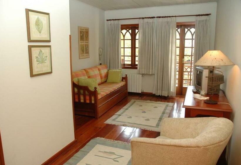 디럭스 트리플 룸, Pousada Chablis