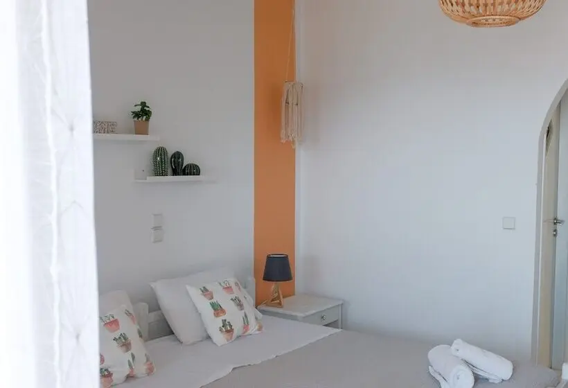 １階のスタンダードルーム, Pefkides Aegina Boutique Apartments