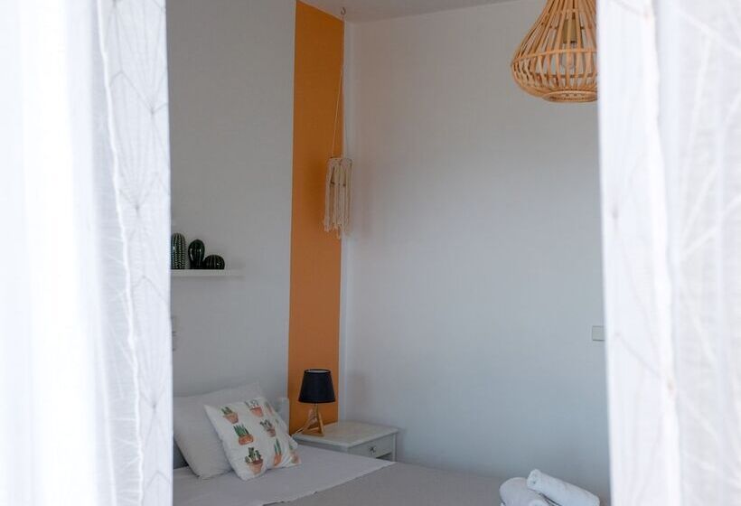 Стандартный Номер Нижний Этаж, Pefkides Aegina Boutique Apartments
