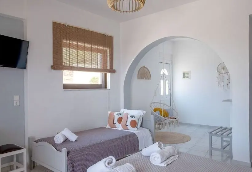 スタンダードトリプルルーム, Pefkides Aegina Boutique Apartments