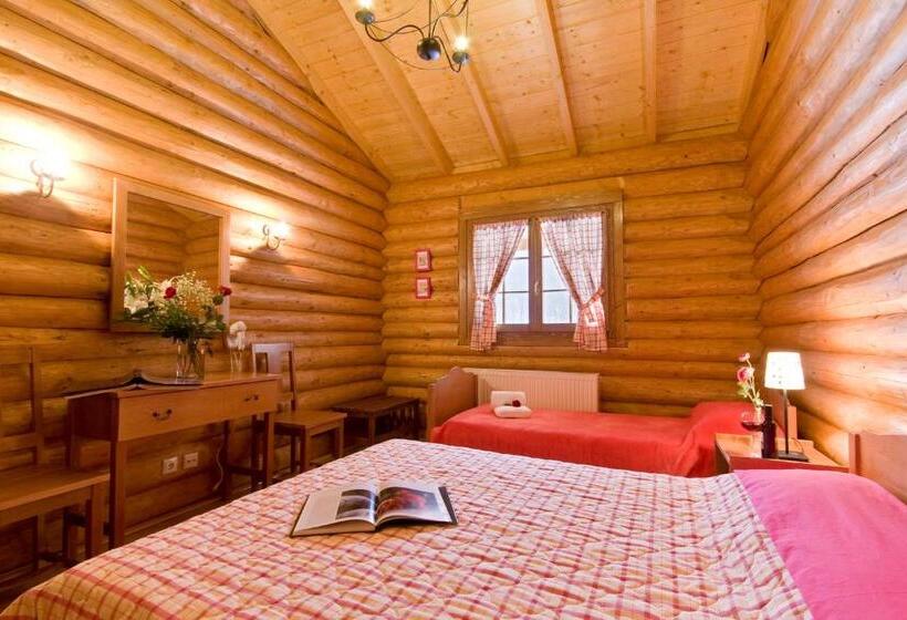 샬레, Sfendamos Wood Village