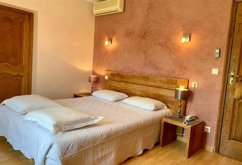 スタンダードトリプルルーム, A Pasturella