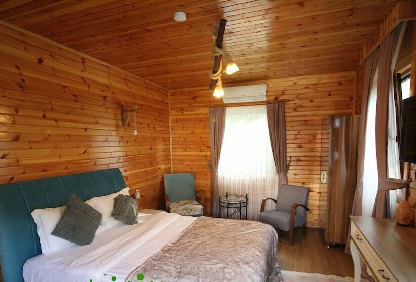 디럭스 방갈로, Abant Bahceli Kosk