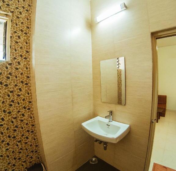 اتاق لوکس, Arcadia